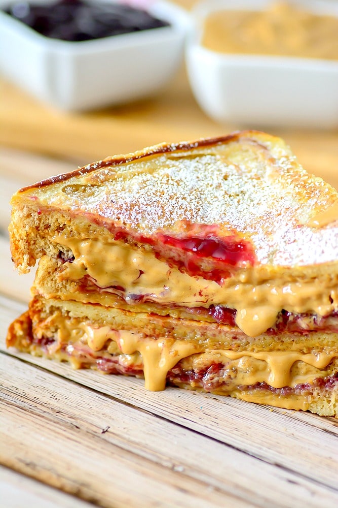 Fried Peanut Butter and Jelly Sandwhich, a new twist on this favorite classic (psst, try syrup on it like french toast!)