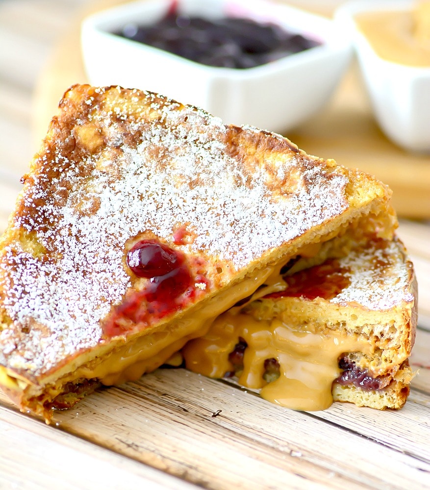 Fried Peanut Butter and Jelly Sandwhich, a new twist on this favorite classic (psst, try syrup on it like french toast!)