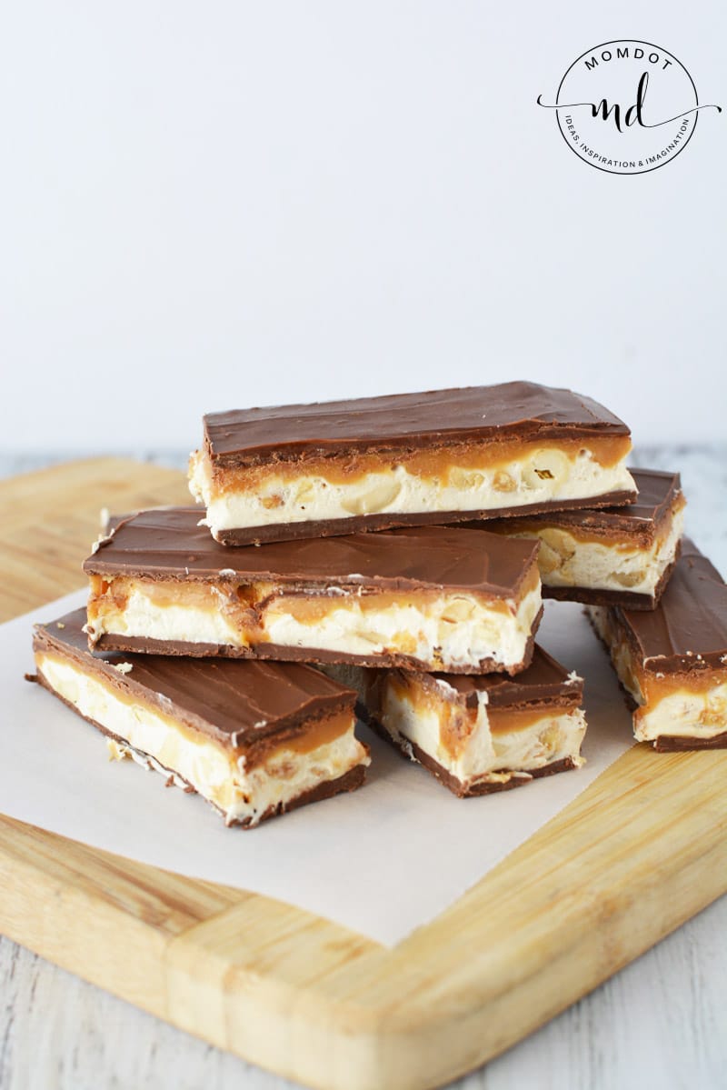 how to make Homemade Snickers Bars 
