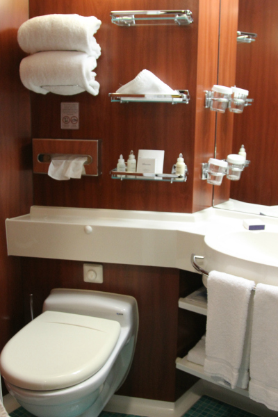 Norwegian Jewel Topaz Suite