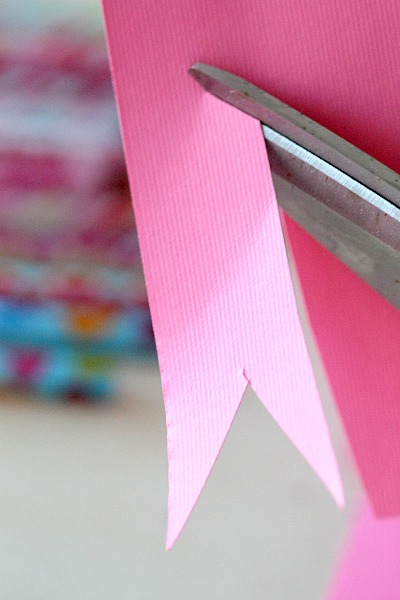 DIY Arrow Pencil Topper , Perfect for Teachers, Classroom crafts , Only need construction paper and pencils!