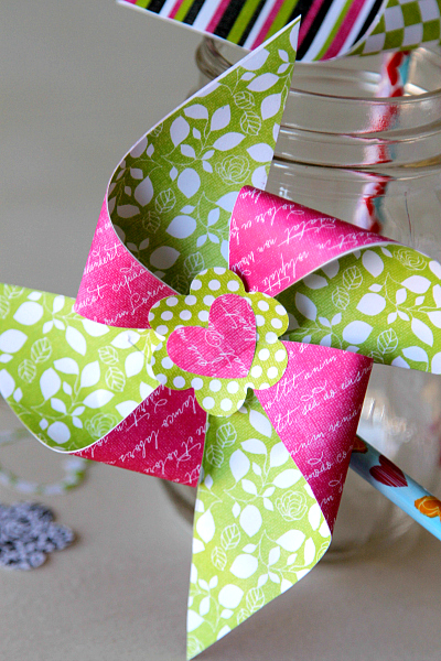 DIY Pencil Topper Pinwheels, add a "You Blow me Away" note and it becomes a great no candy valentine handout!