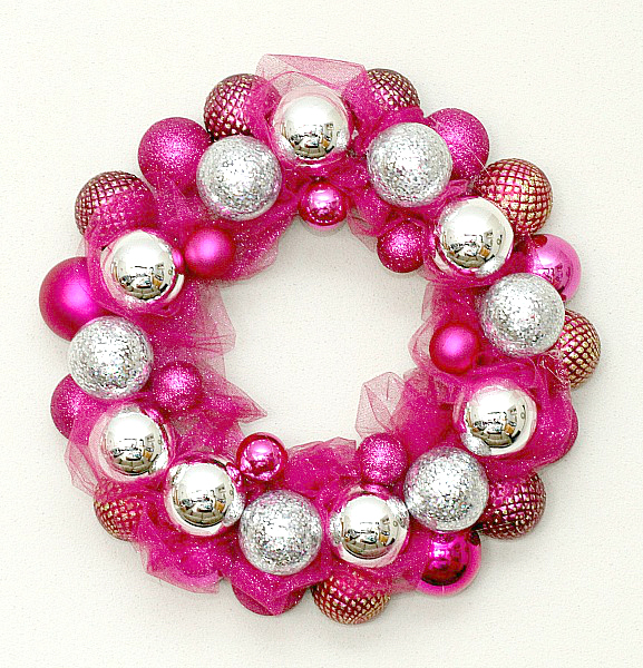 valentines day wreath DIY tutorial