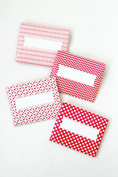 Free Valentines Day Printable, Envelope Printable by www.momdot.com