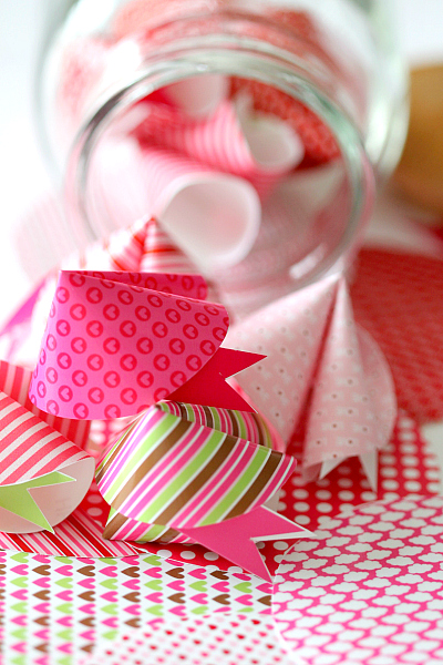 Printable Fortune Cookies, Free for Valentines Day cooking, www.momdot.com
