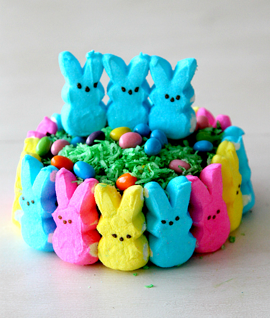 Peeps Easter Cake, #peepstreats from www.momdot.com