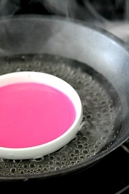 DIY 2 Ingredient Crayon Lip Gloss