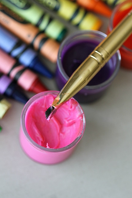 DIY 2 Ingredient Crayon Lip Gloss