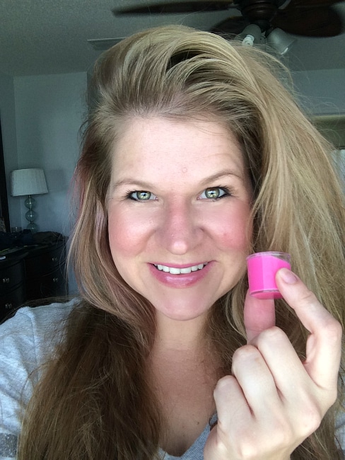 DIY 2 Ingredient Crayon Lip Gloss