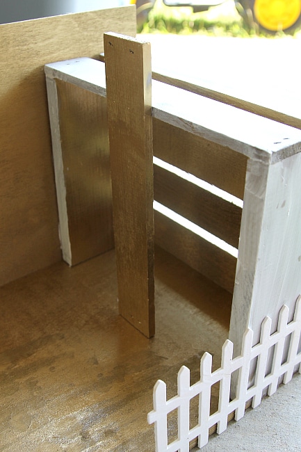 How to make a Play Barn for under $20 - Skip the plastic toys and create custom with your horse loving child