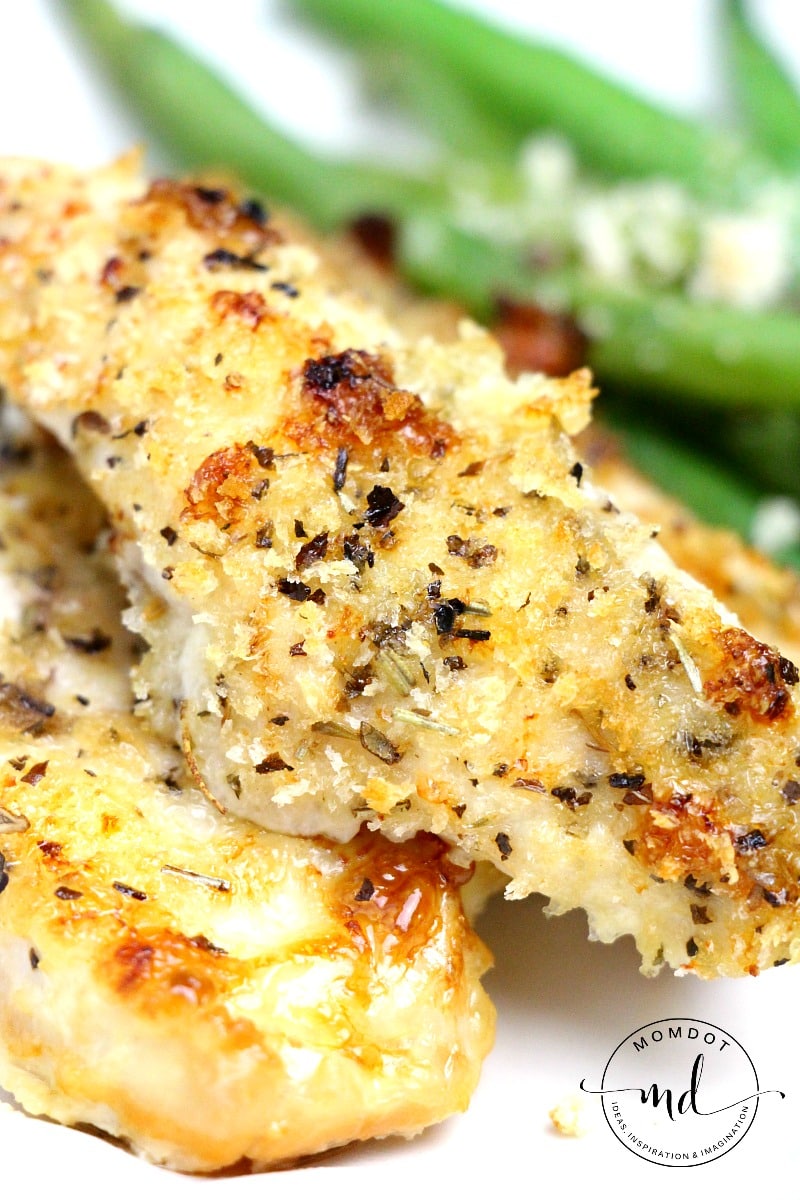 Parmesan Crusted Chicken 3 Ingredients to a perfectly juicy meal that the entire family will love, QUICK and EASY without sacrificing taste