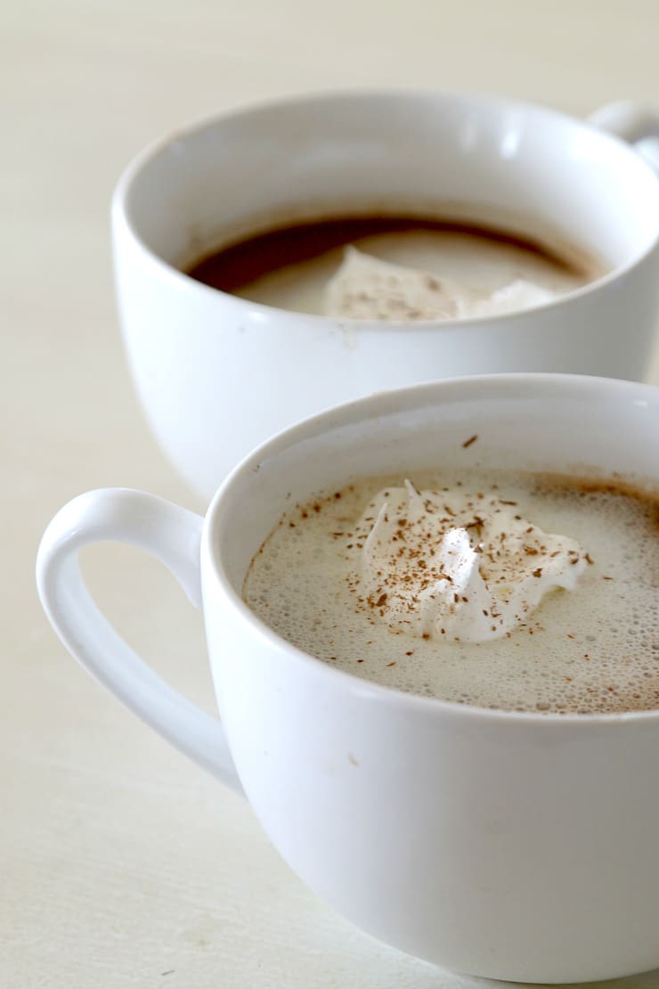 Chocolate Almond Coffee Recipe: Wake up your morning with a WOW Recipe!