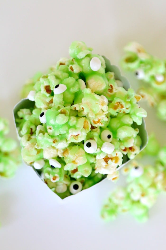Monster Popcorn: Get your munch on with eyeballs and green slime (tastes delicious I promise) Boys Birthday party!