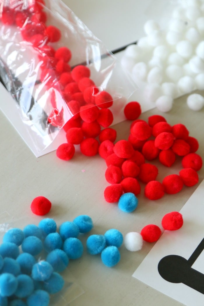 Pom Pom American Flag Craft for Kids with FREE Flag Printable!