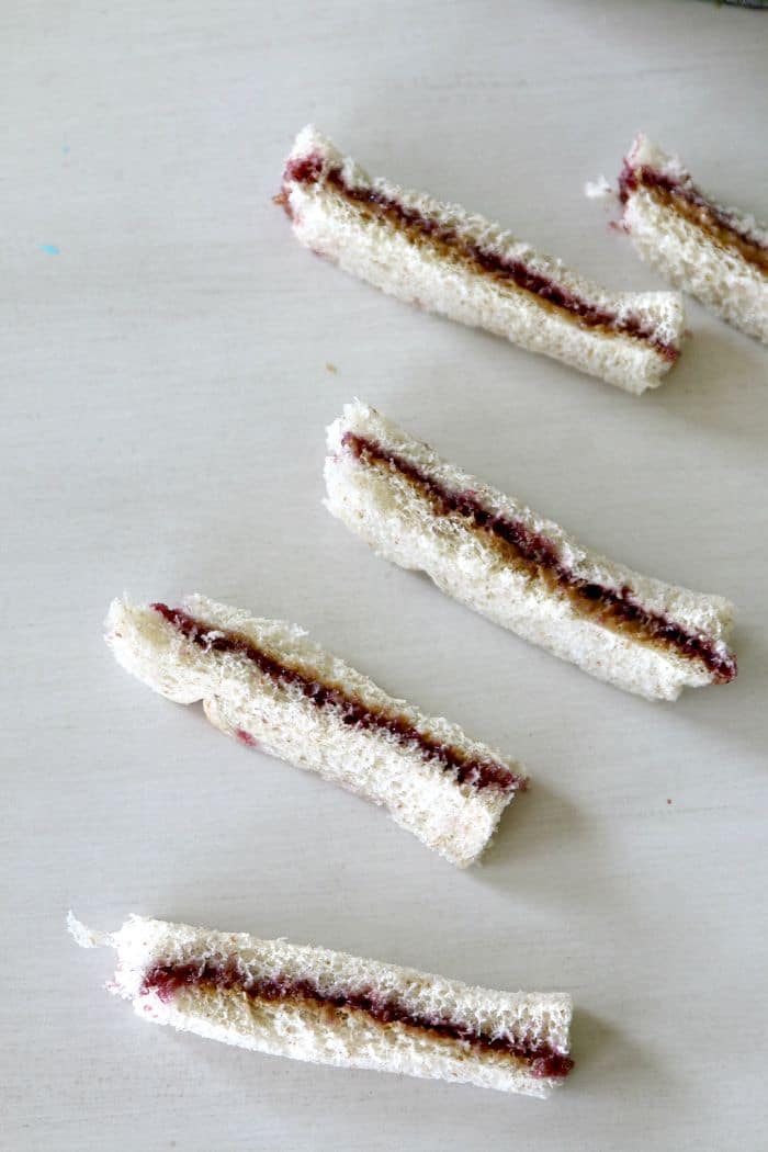 PBJ "Fries" - Fun afternoon snack that are easy for an afterschool treat, Kinda like a PBJ French Toast!