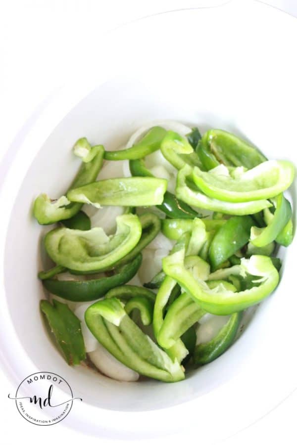 Slow Cooker Chicken Fajitas Recipe - Momdot.com