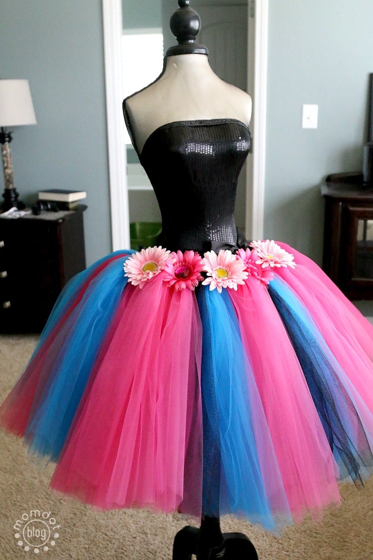 How to make a no sew tutu very full and beautiful, perfect for Dress up and Halloween