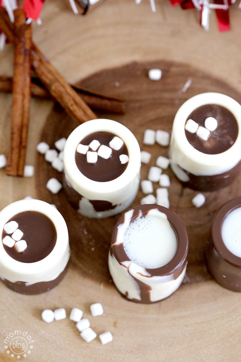Egg Nog and Chocolate Shooters, How to make Egg Nog Shot glasses for holiday fun