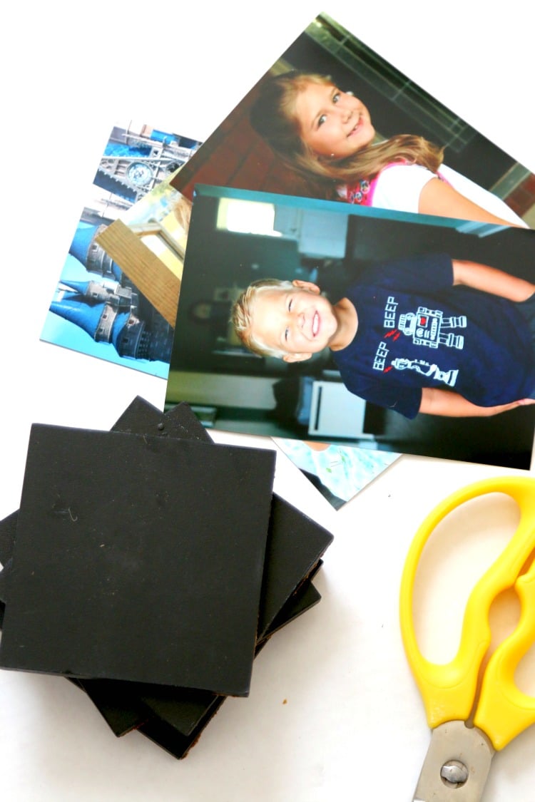 DIY Photo Coasters : 5 minutes of Crafting for a gift that never gets returned, tell them you love them with photographs