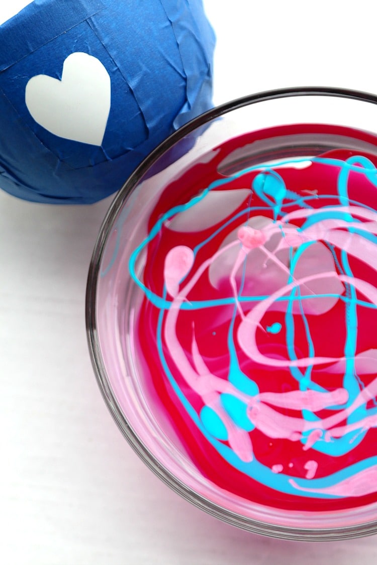 DIY Marbled Coffee Cups: Unique coffee cups to gift to a loved one this Valentines Day