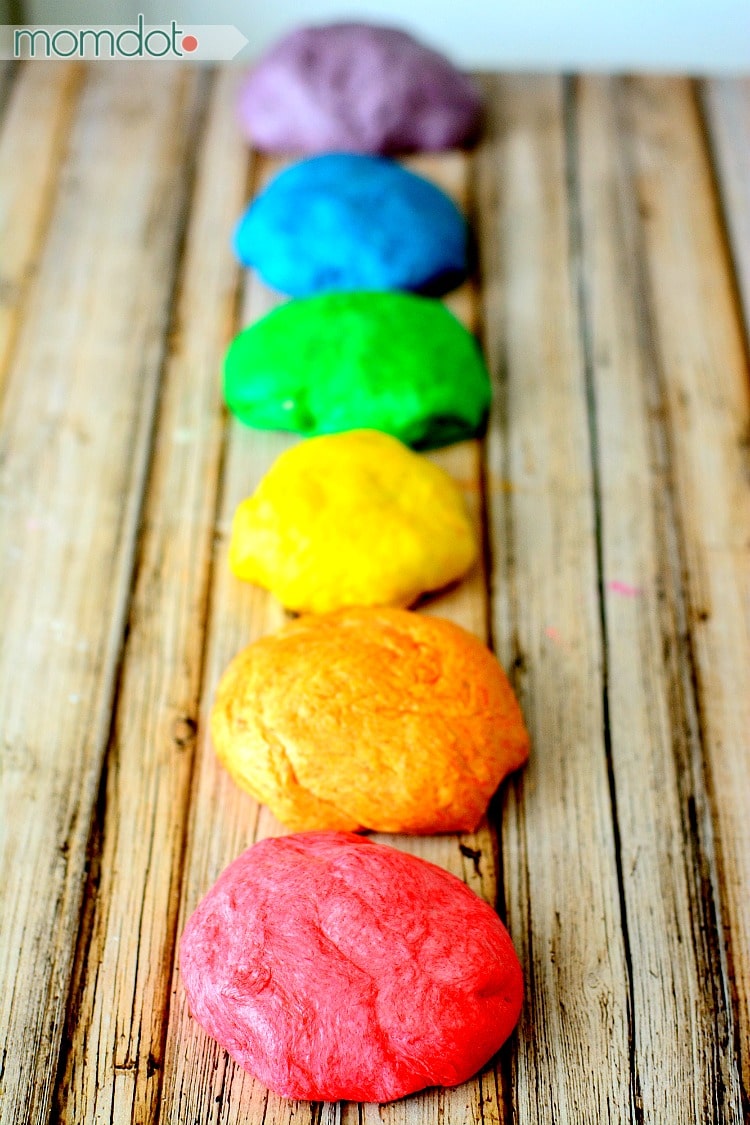 DIY Rainbow Bagel Recipe that will blow your kids mind in the morning. Create Melted Rainbow bagels with this easy to follow recipe tutorial right from your own kitchen .