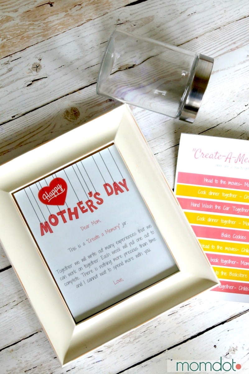 Free Mothers Day Printable "Create a Memory" jar Tutorial 