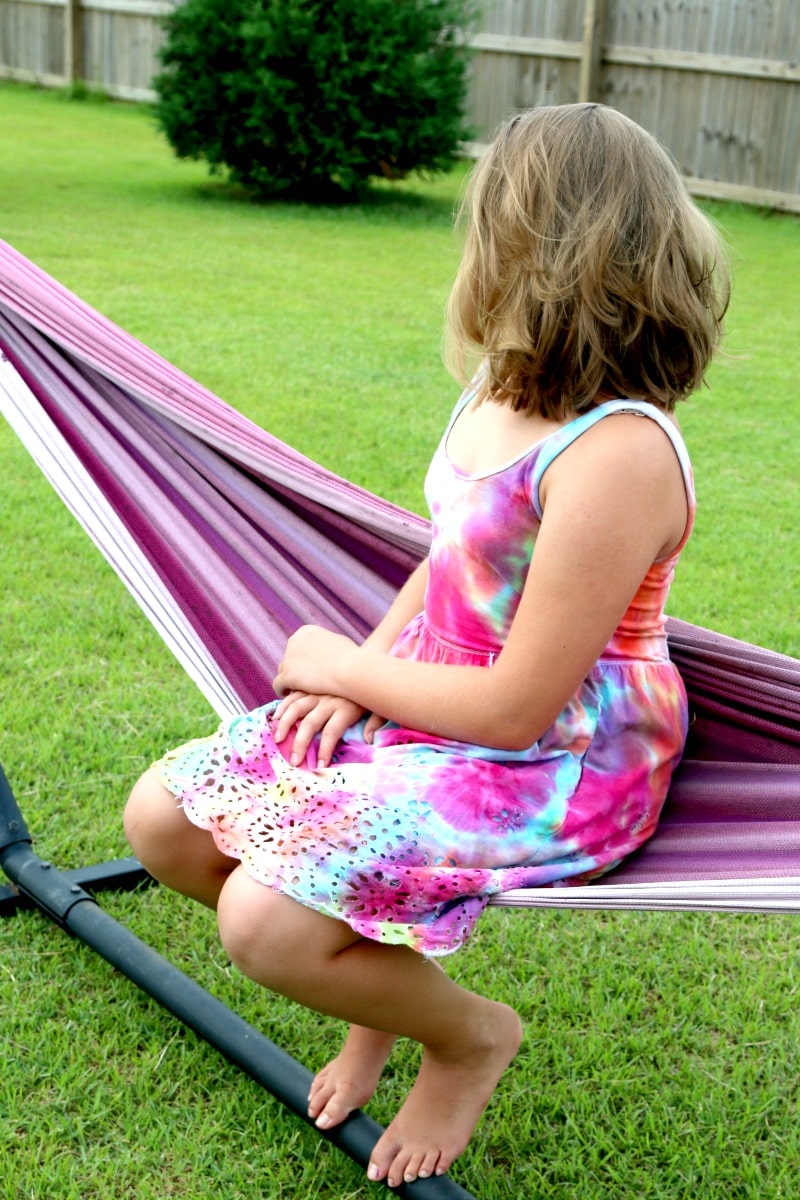 Water Gun Tie Dye : Summer Fun Trashing the Dress! Your kids will love tie dying their clothing no matter how they do it but this makes it ultra fun