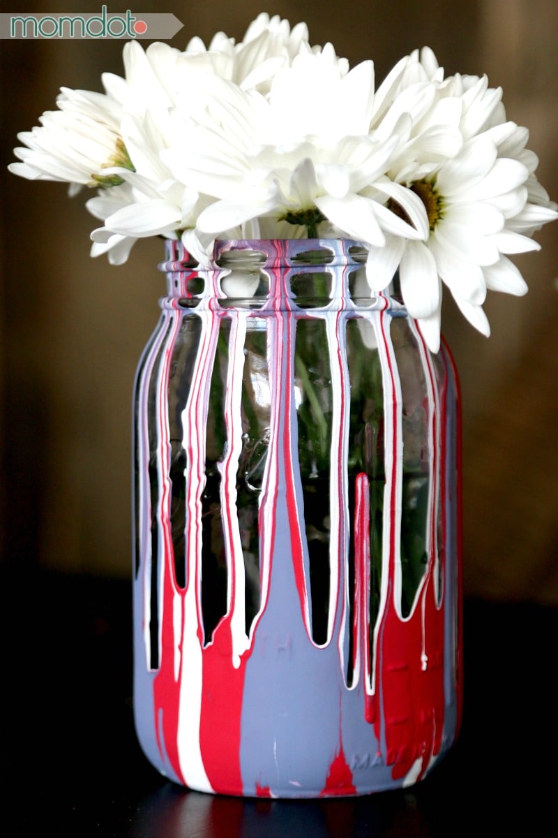 Drip Painting Mason Jars; Learn best paint for drip painting mason jars in this fun and kid friendly (and fun!) mason jar craft DIY