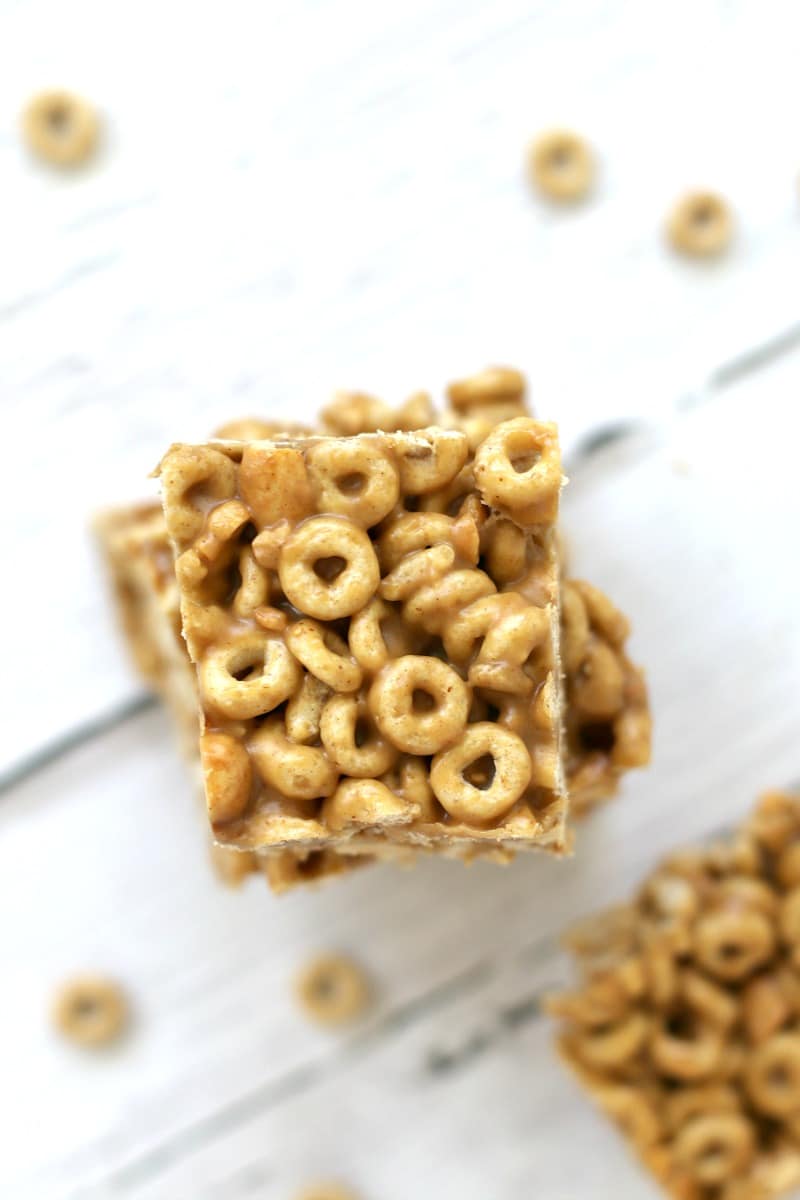 Peanut Butter & Honey Cheerio Bars , perfect back to school on the go breakfast or after school snack