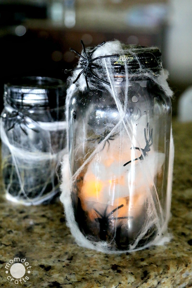 Halloween Mason Jar Crafts: Tutorial on how to make a creepy light up spider jar for halloween decor, center pieces or scary bathroom night light