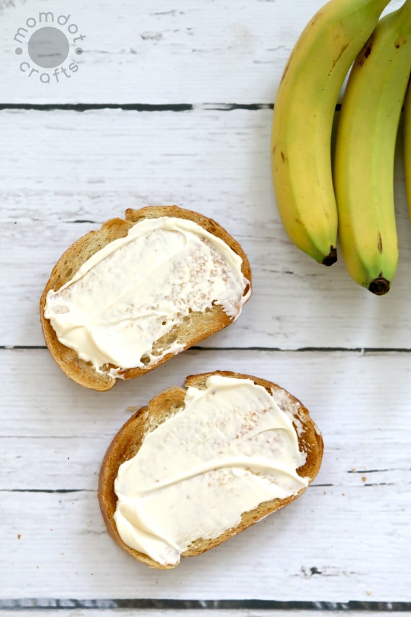 Bananas and Mayo : Strange ways people eat sandwiches that are actually Delicious - get the recipe here