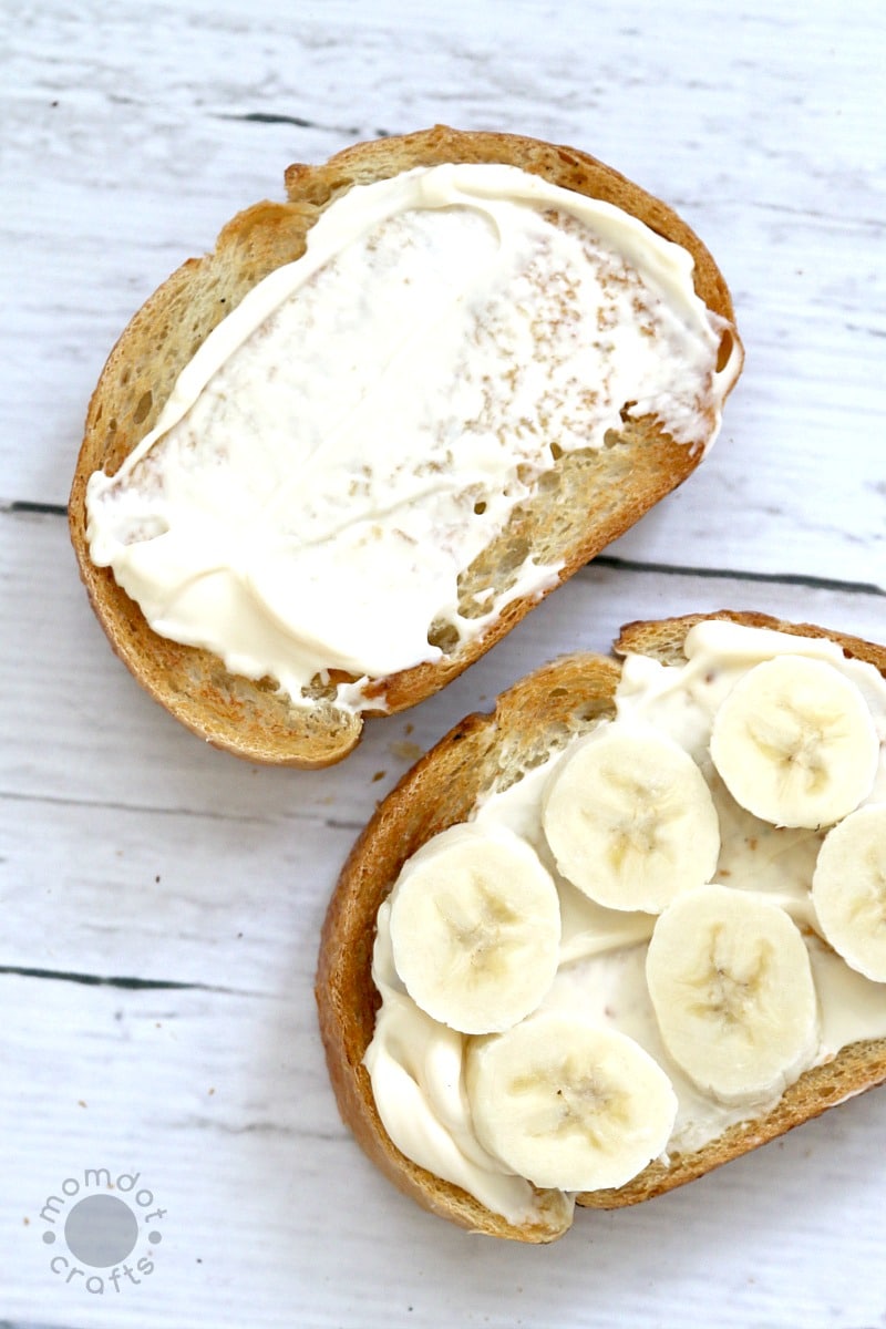 Bananas and Mayo : Strange ways people eat sandwiches that are actually Delicious - get the recipe here