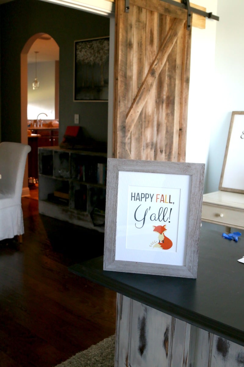 happy fall y all sign