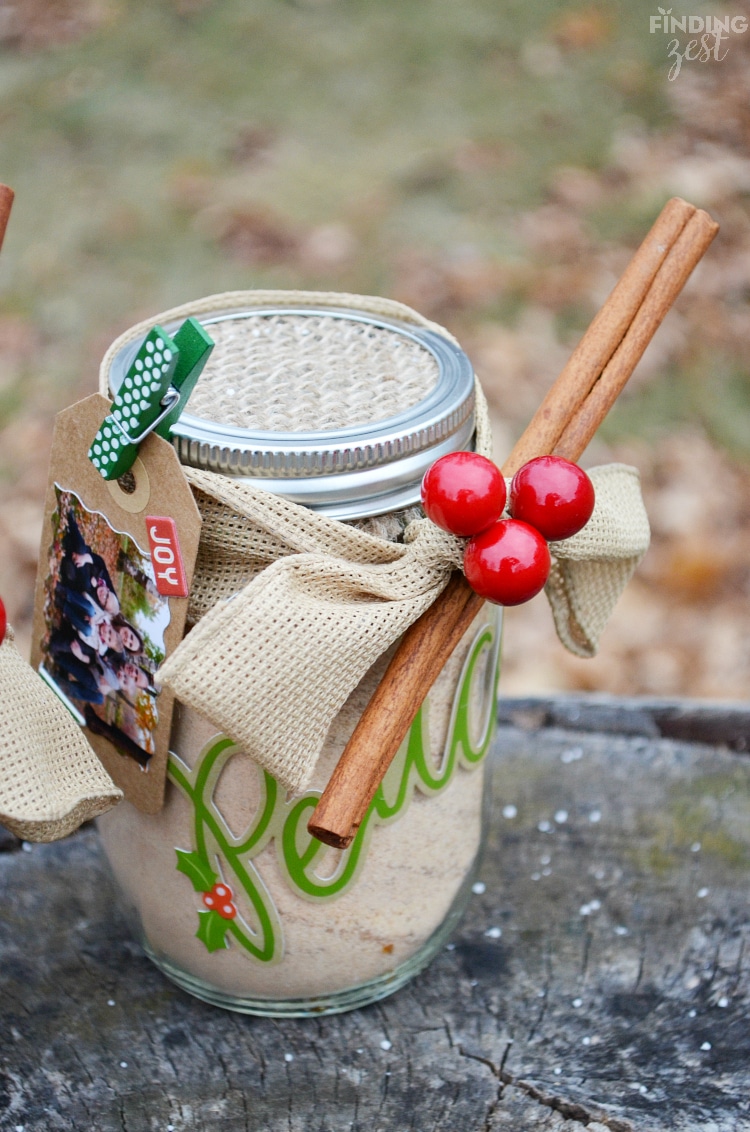 15 Mason Jar Crafts you can do today: Fantastic Tutorials that will use every mason jar in your house!
