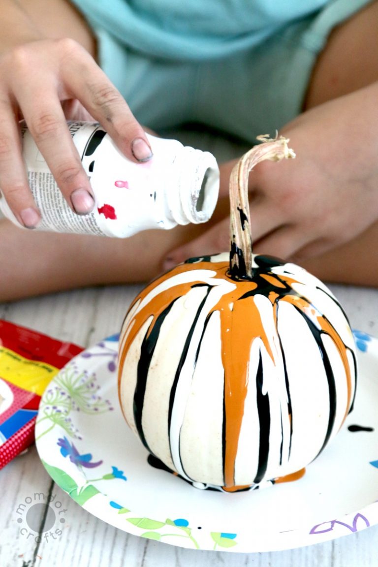 Pumpkins Drip Painting Tutorial (No Carve DIY) (Colorful Fall Craft