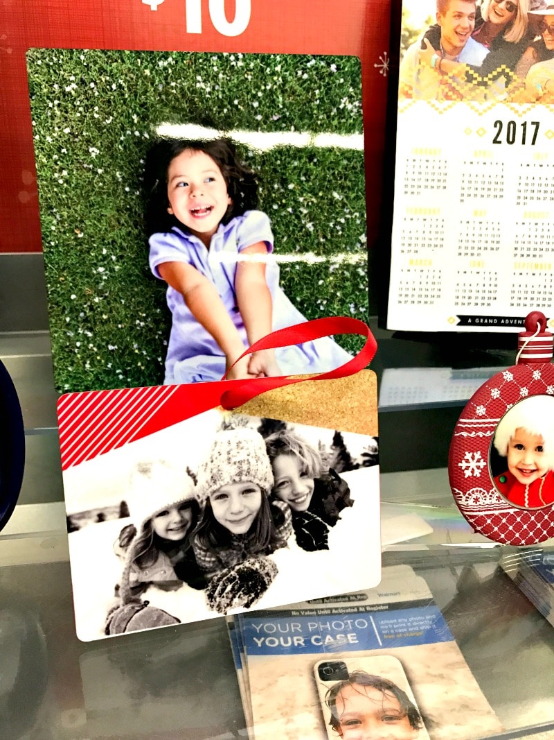Cheap personalized Christmas gifts - get a customized christmas gift in an hour, canvas, phone case, cards and more! 