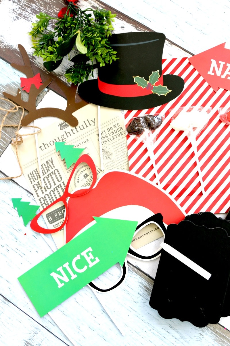 Thoughtfully Gift Boxes for Him, For Her, For boyfriend and best Friends, a gift should be a story, check out some of the top gift boxes for giving this holiday