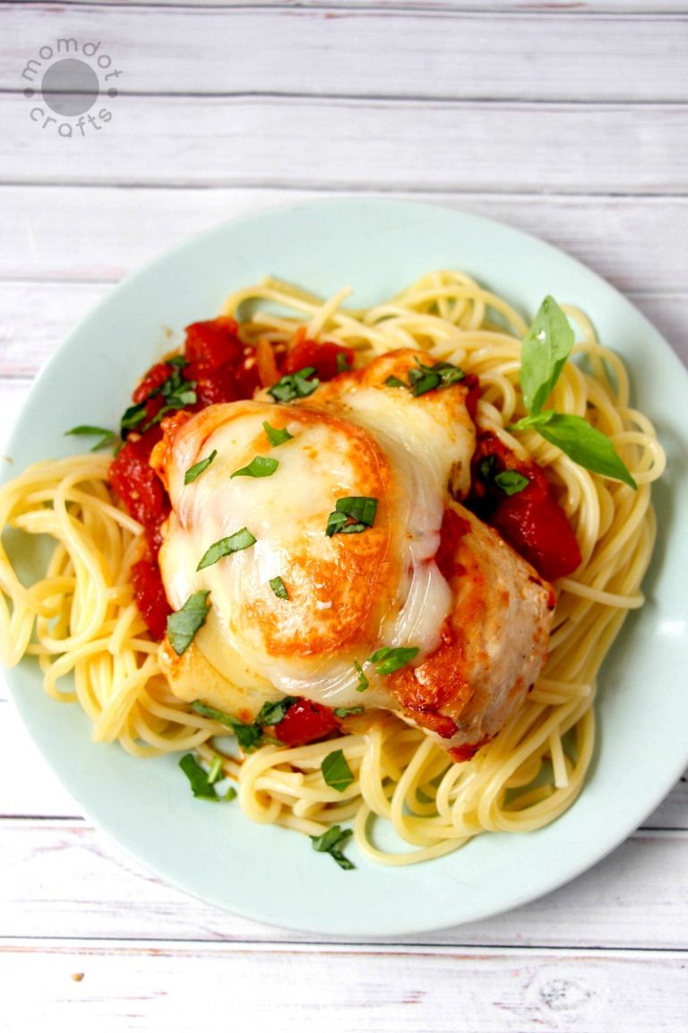 Mozzarella Chicken with Quick Homemade Sauce