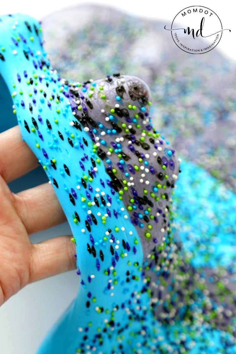 Galaxy Slime : How to make Galaxy Slime with Magically Appearing PLANETS that look like Saturn. WOAH!