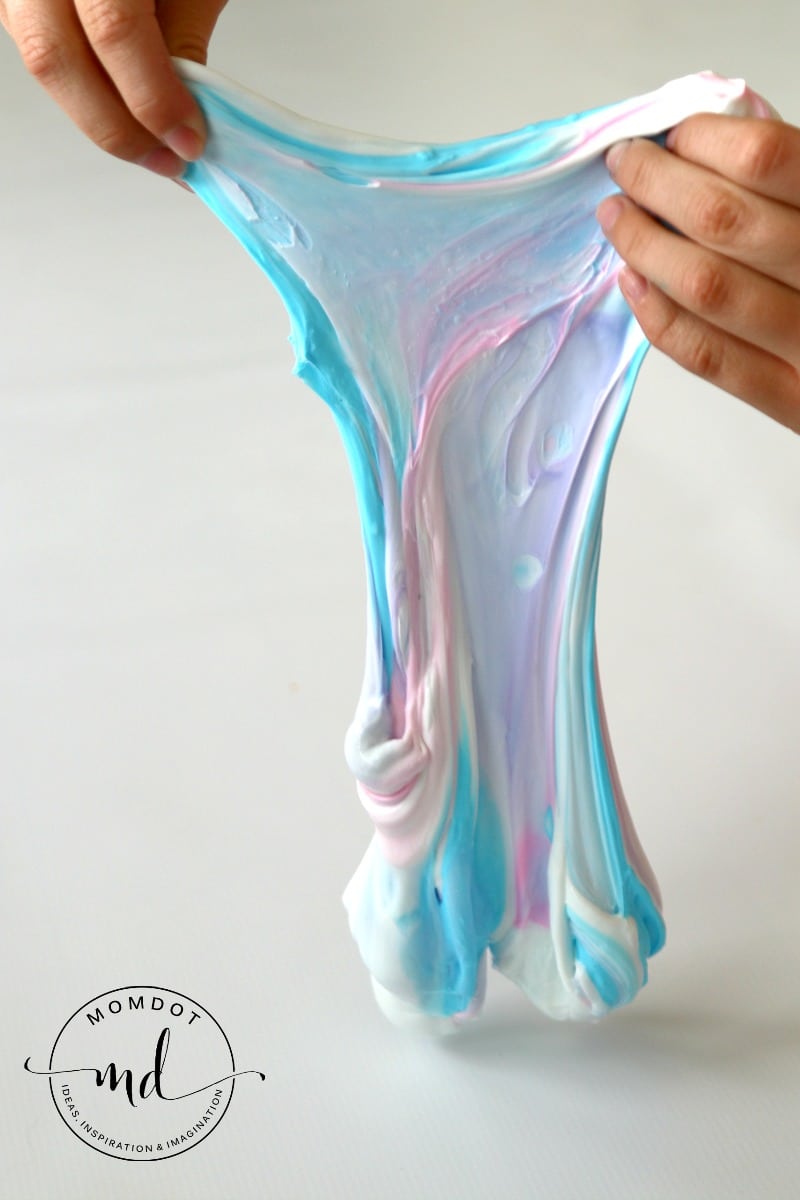 DIY Unicorn Slime! Cute and easy kids craft idea! #diy #kidscraft #unicorndiy #unicorn #unicorntheme #unicorncraft