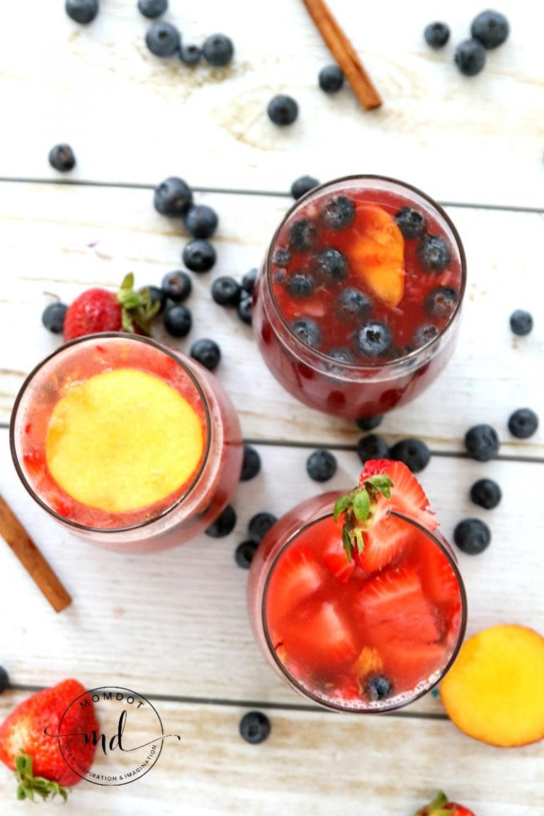 Cranberry Moscato D'Asti Cocktail Recipe