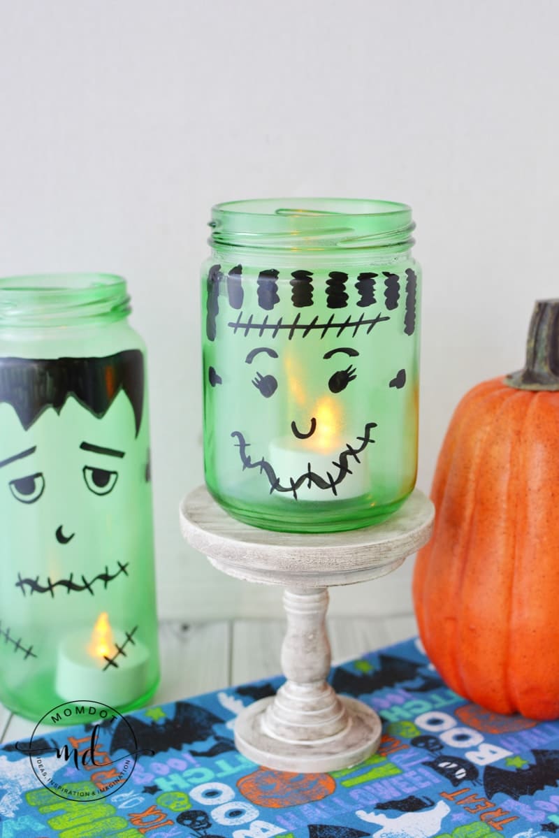 How to make a Halloween Luminary | Mason Jar DIY Halloween