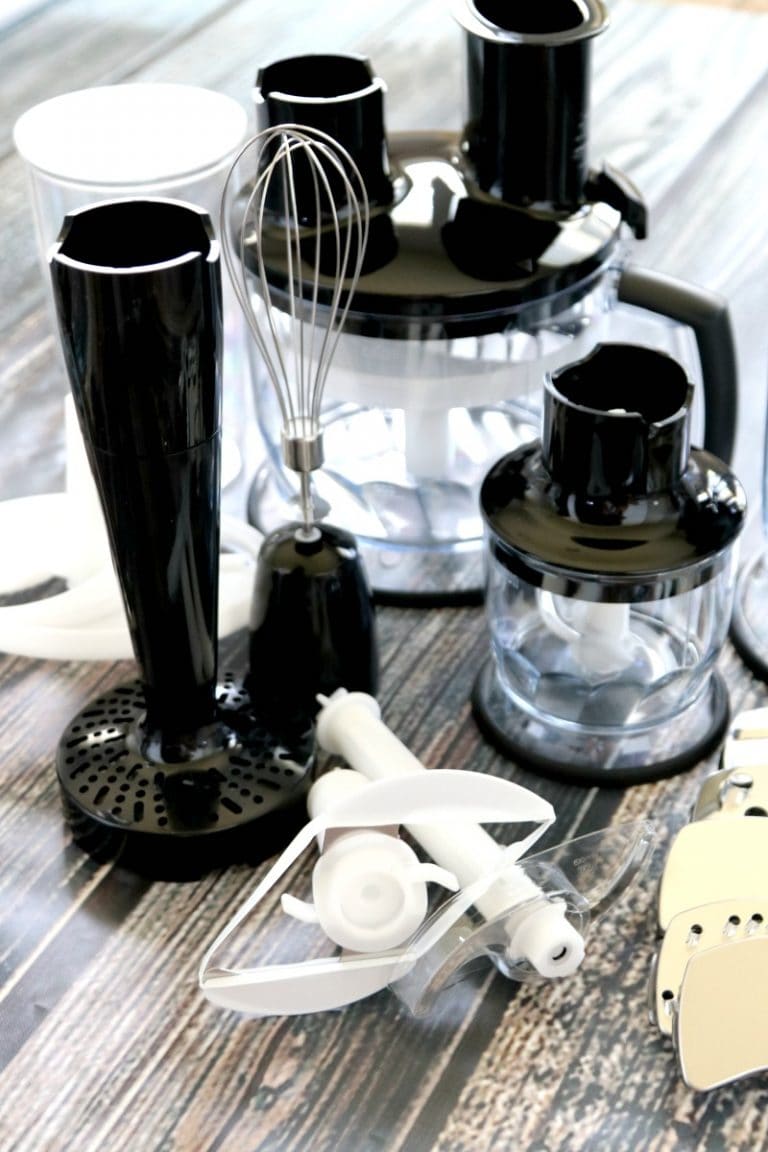 Multitasking with the MultiQuick 9 Immersion Hand Blender