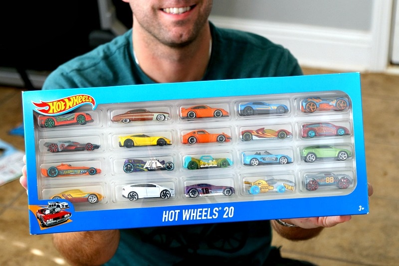 Hot wheels hyper hot sale car 20 pack