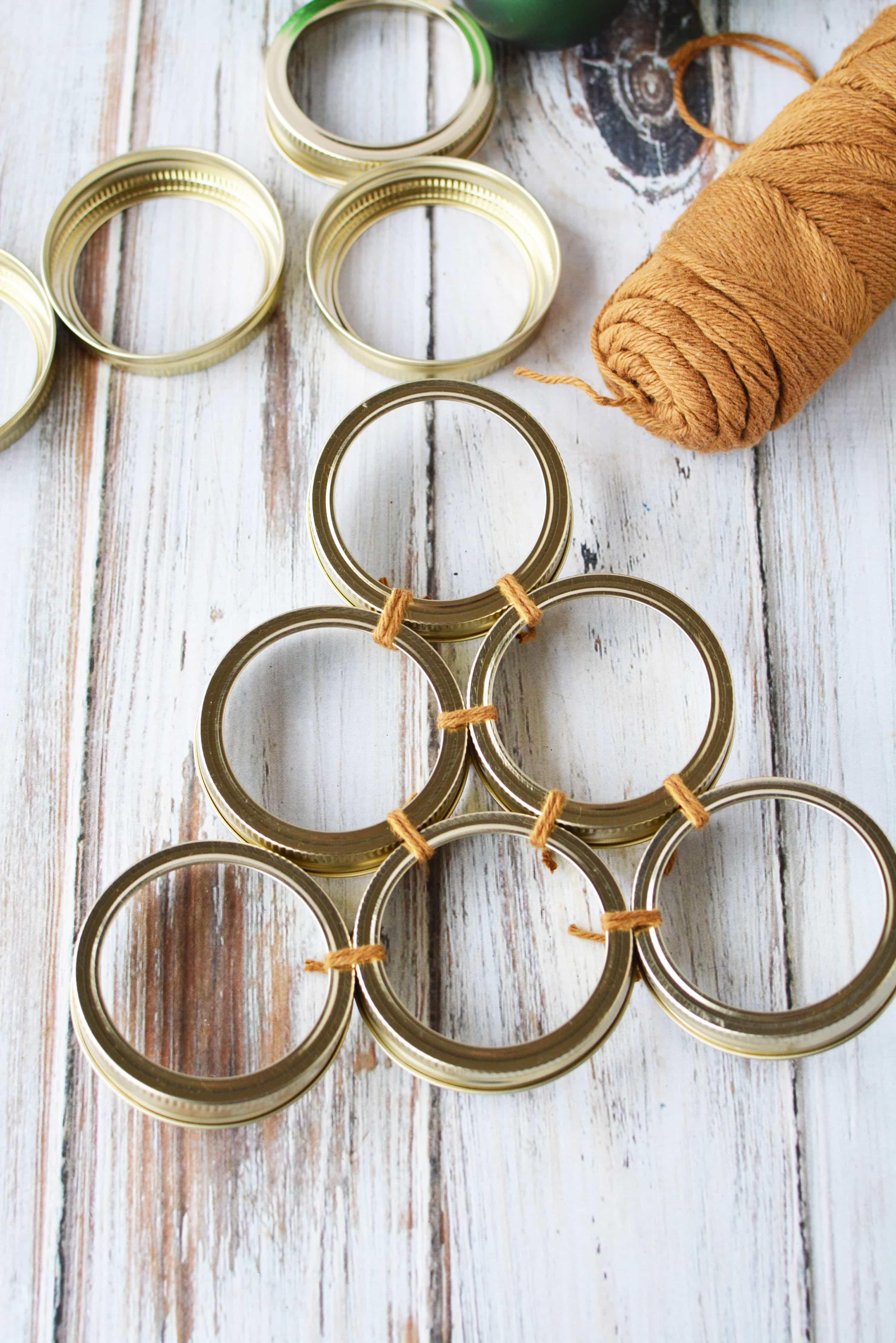 how to make a Mason Jar Lid Wreath | Christmas Wreath Tutorial using Mason Jar Lids | Holiday Mason Jar Crafts