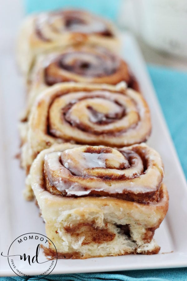Traditional Cinnamon Rolls With Frosting MomDot