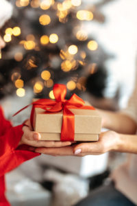best handmade gifts for mom from daughter