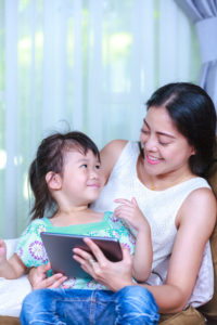 tech gifts for mom