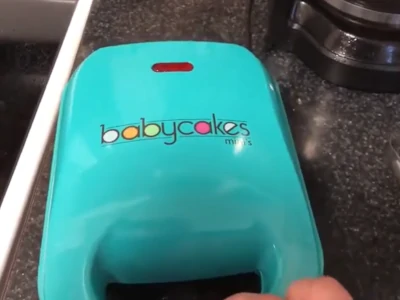 Babycakes WMM-40 Waffle Stick Maker