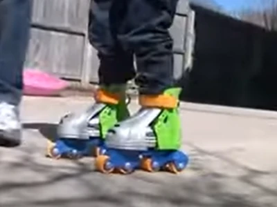 Fisher-Price Grow-with-Me 1,2,3 Inline Skates